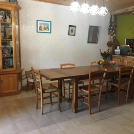 Plein Pied Village Montrond  Екстер'єр фото